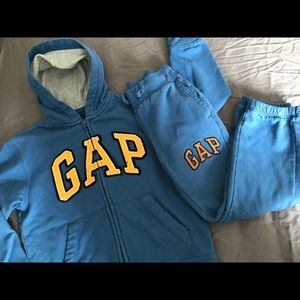 Boys hoodies size8